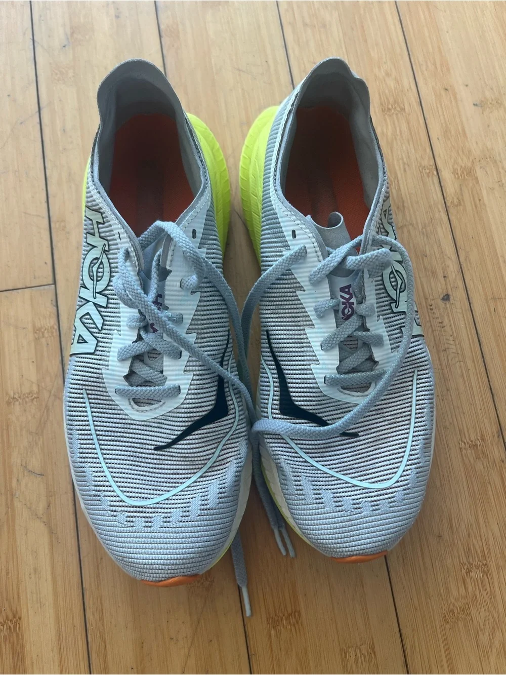 Hoka One One Carbon Fiber Men’s Running Shoes Size 9.5